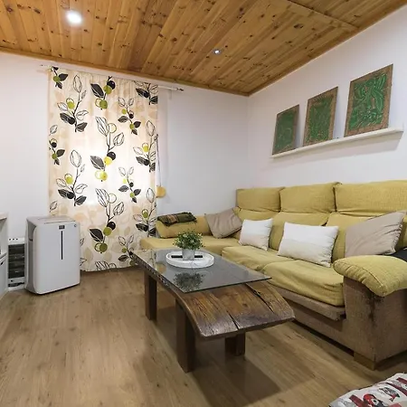 Casa Del Olivo Chalet *